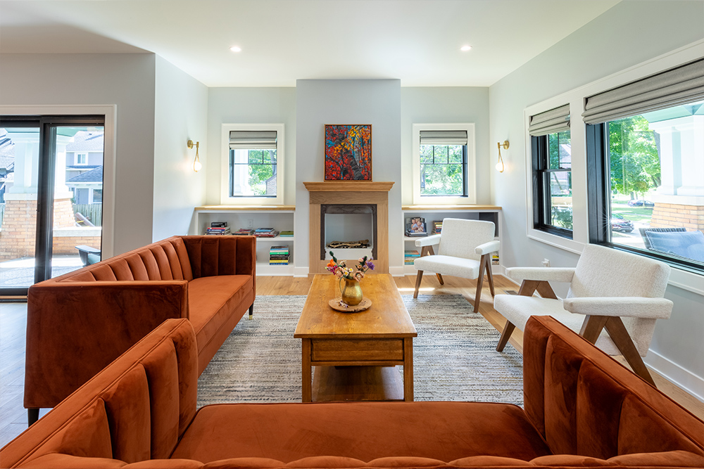 Living room with fireplace