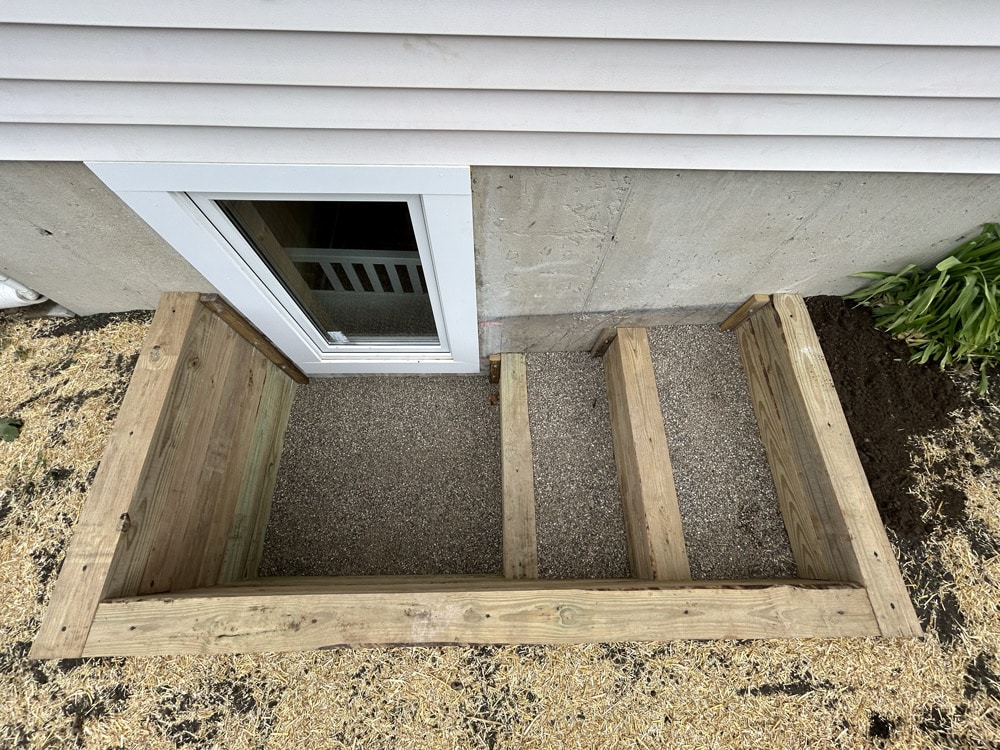 egress window